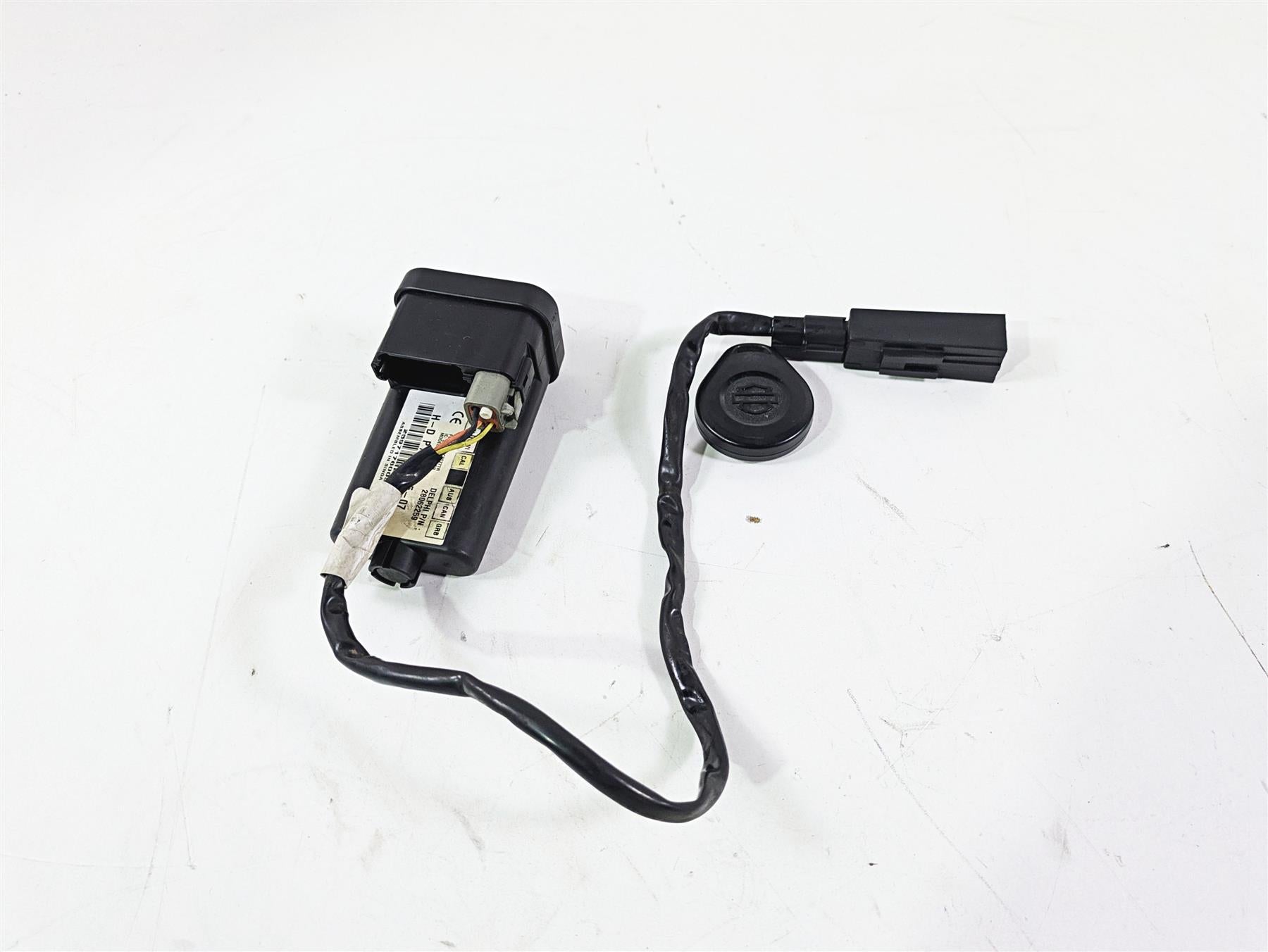 2008 Harley FLSTC 105TH Softail Heritage Tssm Security Module & Fob Key 68925-07 {{ shop.shopifyCountryName }} - Mototech271