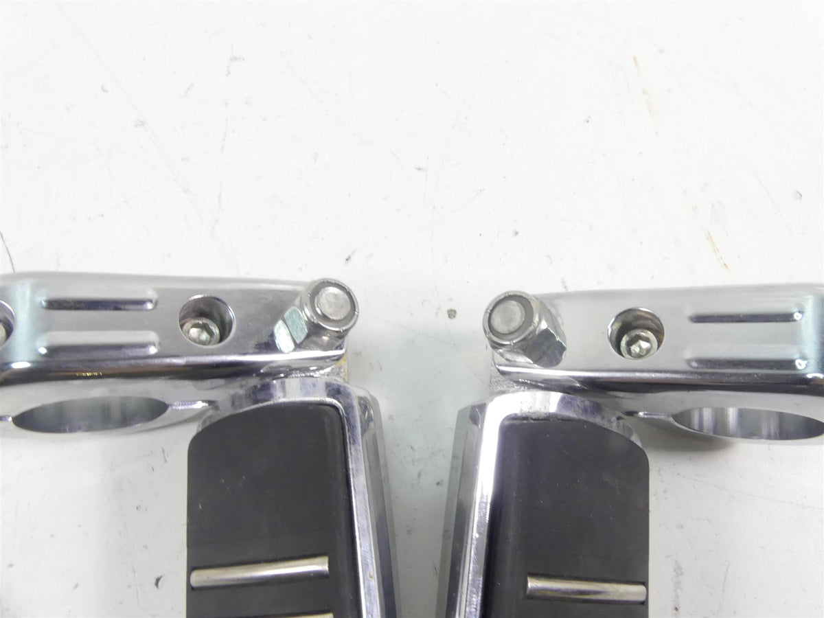 2005 Harley Touring CVO FLHTC SE Electra Glide Crash Guard Highway Foot Pegs {{ shop.shopifyCountryName }} - Mototech271