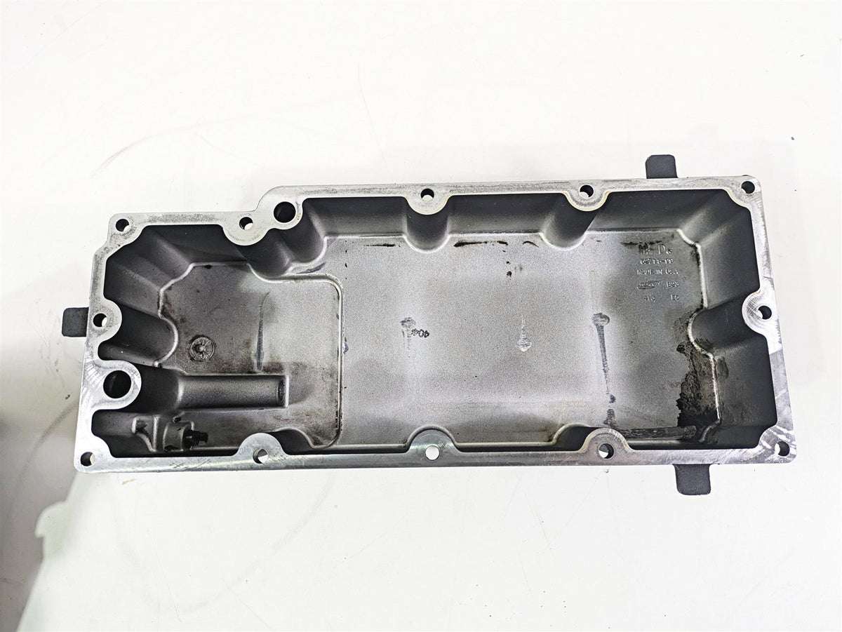 2005 Harley Touring FLHRI Road King Transmission Bottom Cover Oil Pan 62711-99 {{ shop.shopifyCountryName }} - Mototech271