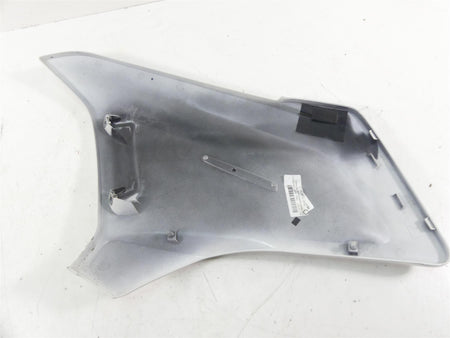 2017 BMW R1200RT K52 Right Side Cover Fairing & Emblem Alpinweiss 46638567816 {{ shop.shopifyCountryName }} - Mototech271