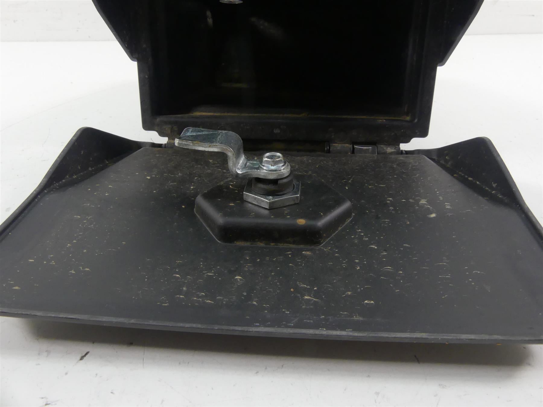 2021 Polaris RZR XP 1000 EPS Center Phone Plastic Compartment Glove Box 5454419 {{ shop.shopifyCountryName }} - Mototech271