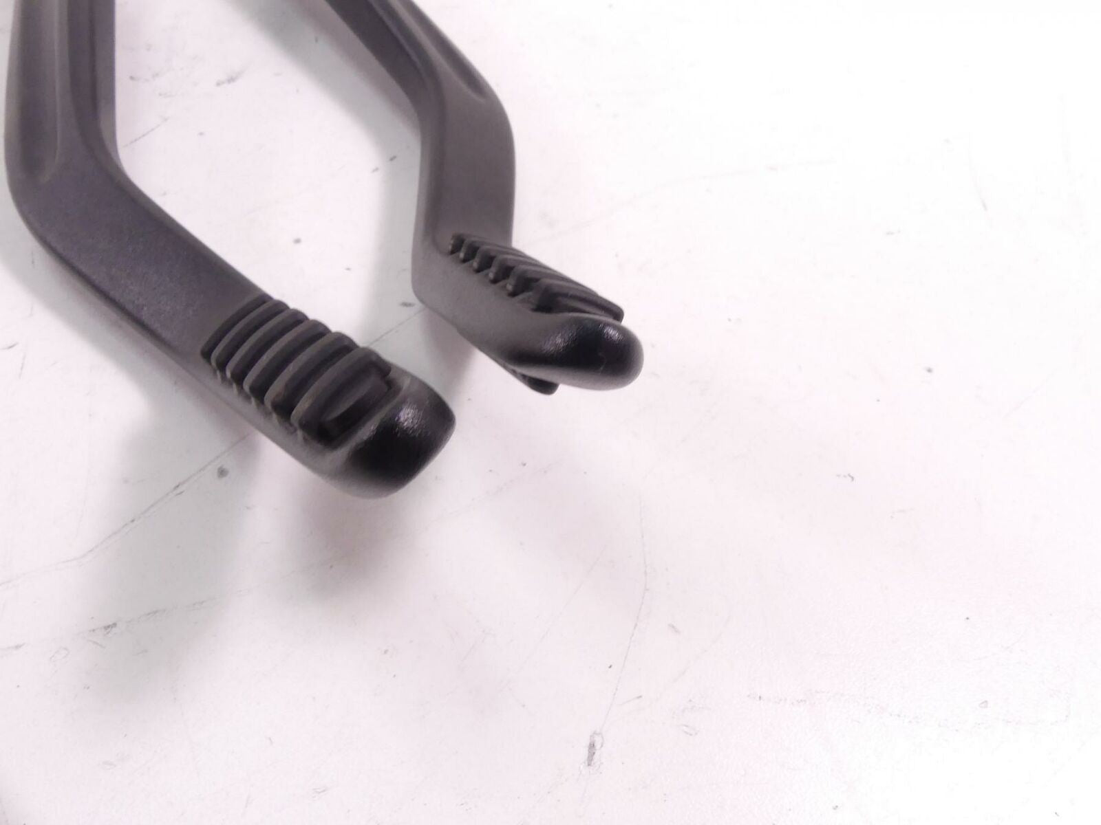 2015 Ducati Diavel Carbon Rear Passenger Footpeg Foot Peg Set 46520671A 46520661 {{ shop.shopifyCountryName }} - Mototech271