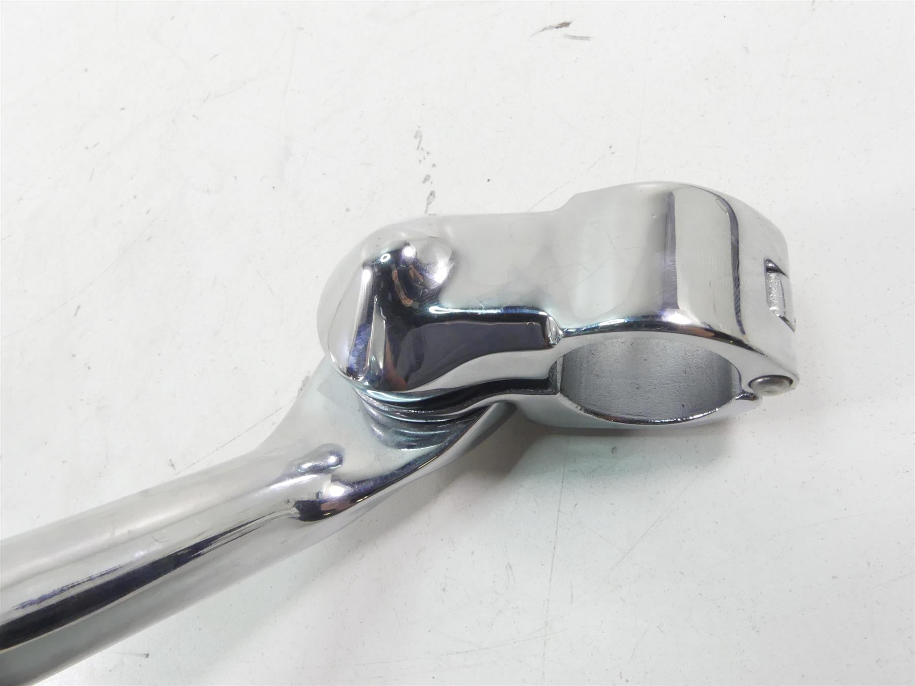 2017 Harley Touring FLHTKL Electra Glide Kuryakyn Tour-Tech Adjustable Pegs 4529 {{ shop.shopifyCountryName }} - Mototech271