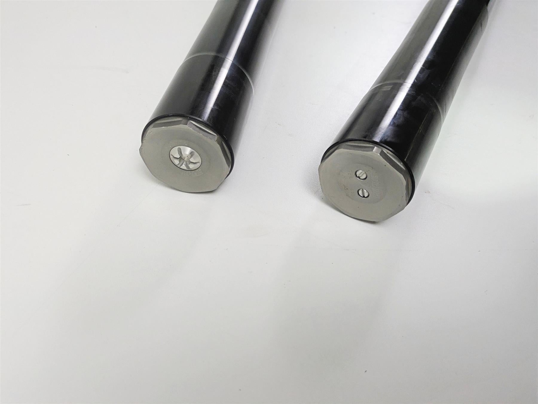 2020 Kawasaki ZX6R ZX636 Ninja Straight Front Fork Legs Showa 44071-1343-48M {{ shop.shopifyCountryName }} - Mototech271