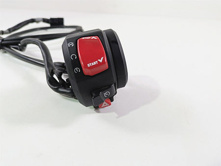 2023 Suzuki GSX1300 RR Hayabusa Right Hand Cruise Control Switch 37200-10L00 {{ shop.shopifyCountryName }} - Mototech271