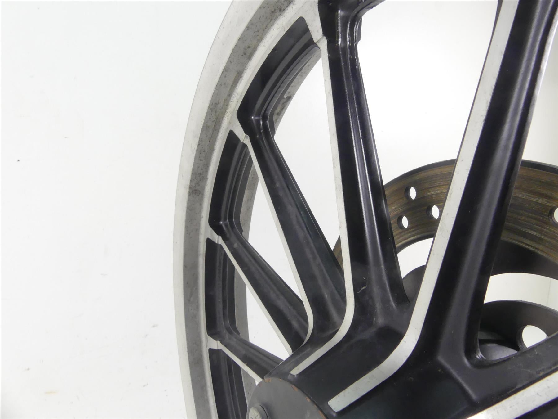 2005 Harley Dyna FXDLI Low Rider Front 13 Spoke Wheel Rim 19x2.15 43499-00 {{ shop.shopifyCountryName }} - Mototech271