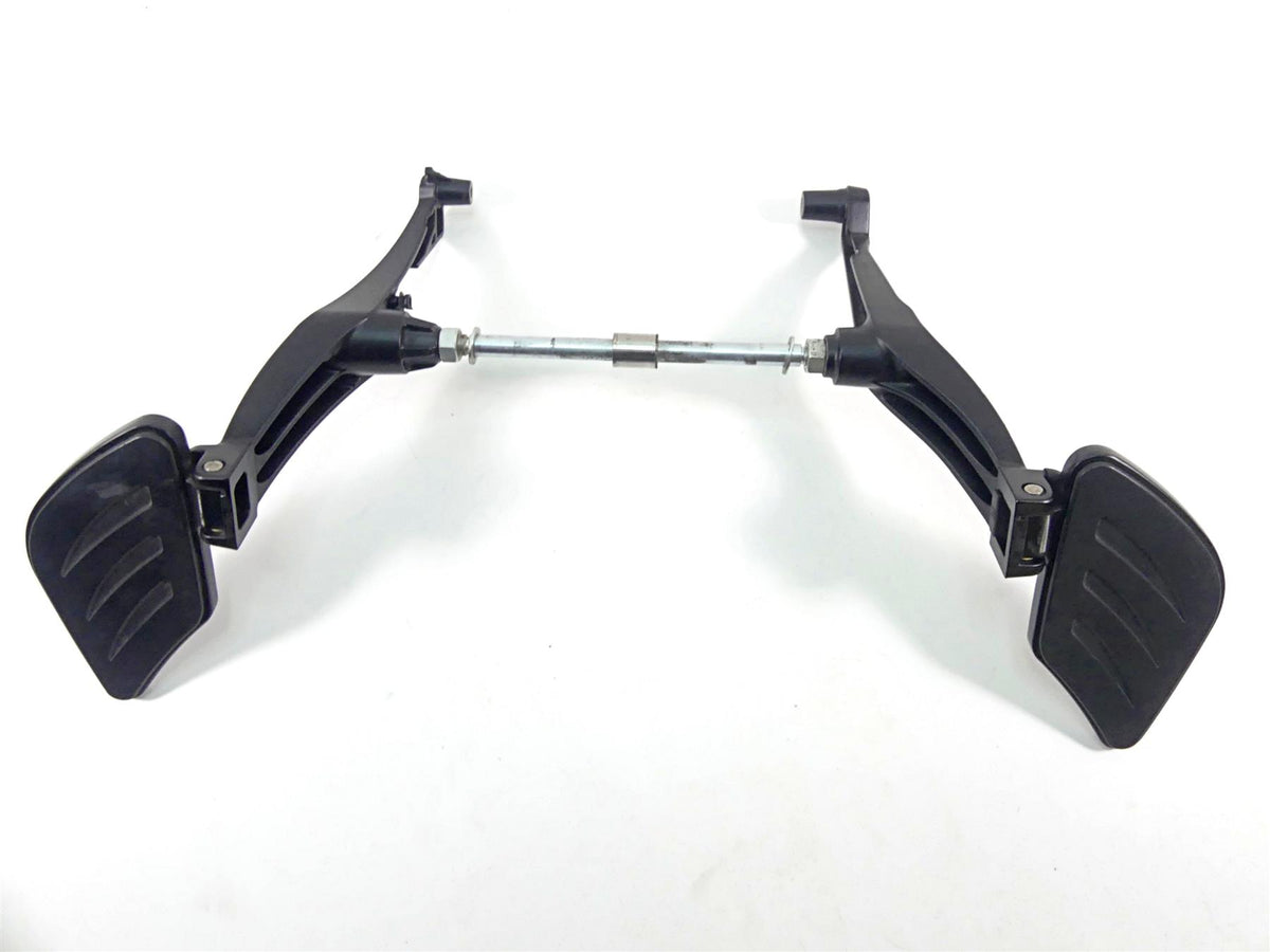 2011 Victory Cross Country Rear Passenger Footpeg Set - Read 5136384 5136382 {{ shop.shopifyCountryName }} - Mototech271