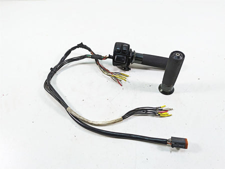 2005 Harley Dyna FXDL Low Rider Right Hand Control Switch - Read 71684-06A {{ shop.shopifyCountryName }} - Mototech271