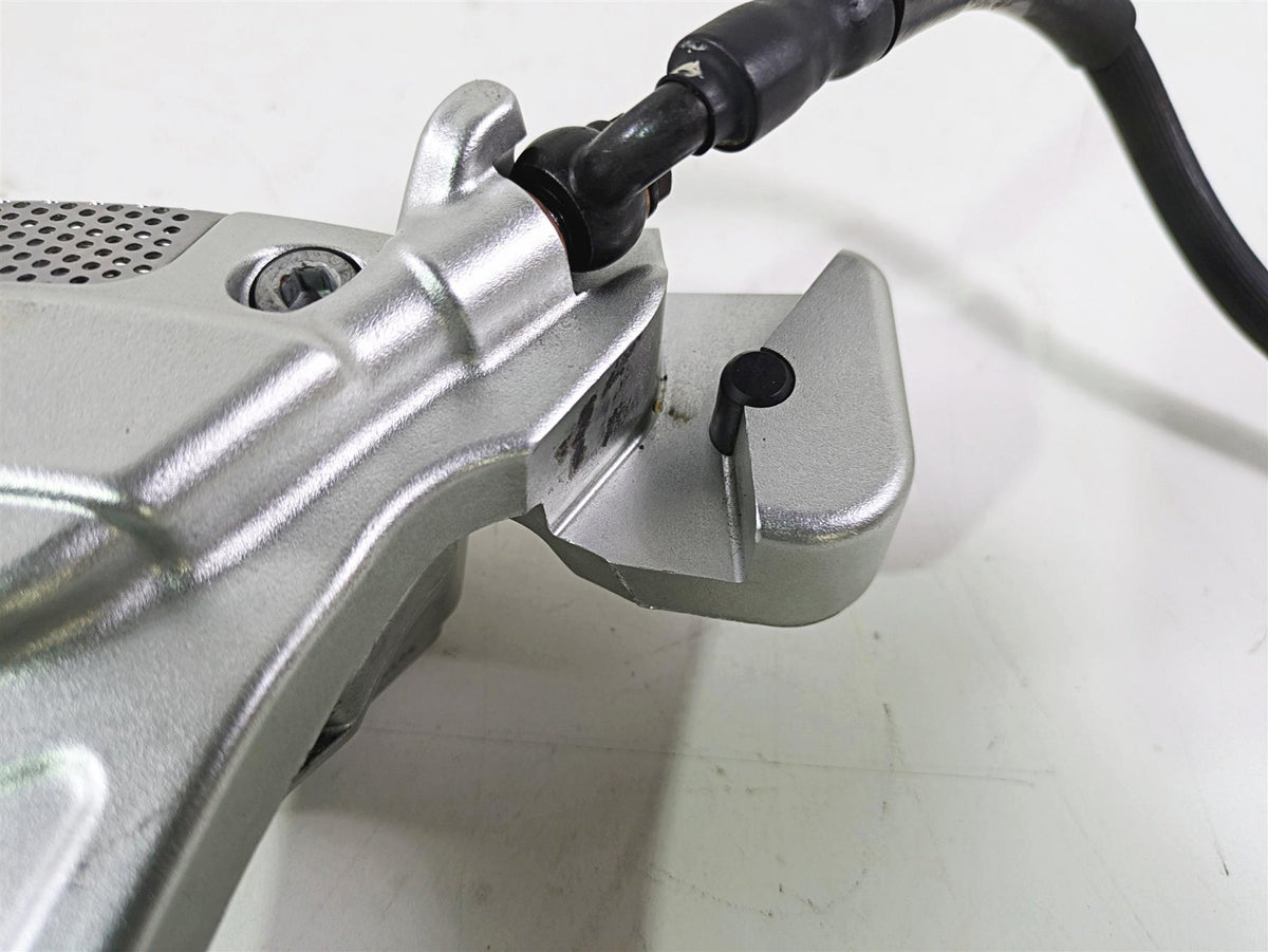 2006 Harley VRSCR Street V-Rod Rear Brake Caliper Silver 44557-06A {{ shop.shopifyCountryName }} - Mototech271