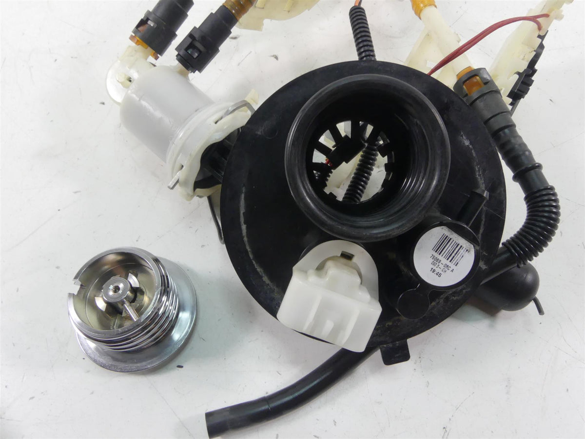 2013 Harley Touring FLHX Street Glide Fuel Gas Petrol Pump 62908-08 75069-08C {{ shop.shopifyCountryName }} - Mototech271