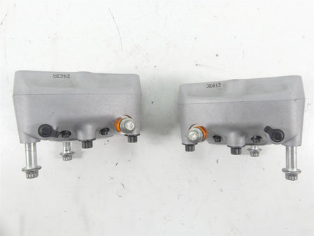 2004 Harley Softail FXSTD SE CVO Deuce Front Brake Caliper Set 44381-99 44382-99 {{ shop.shopifyCountryName }} - Mototech271
