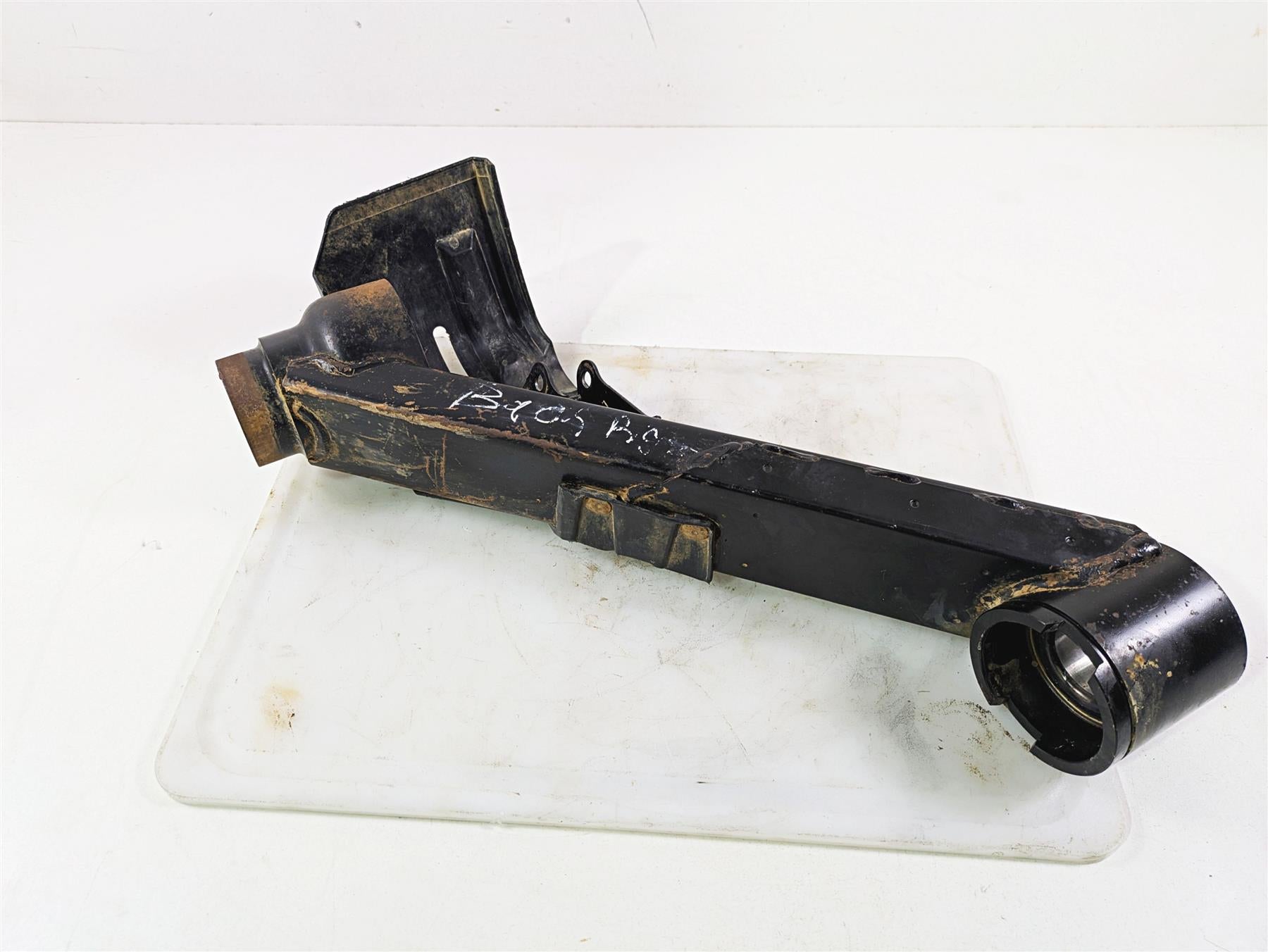 2011 Can-Am Outlander 650 4X4 XT Rear Right Trailing Swing Arm 706003425