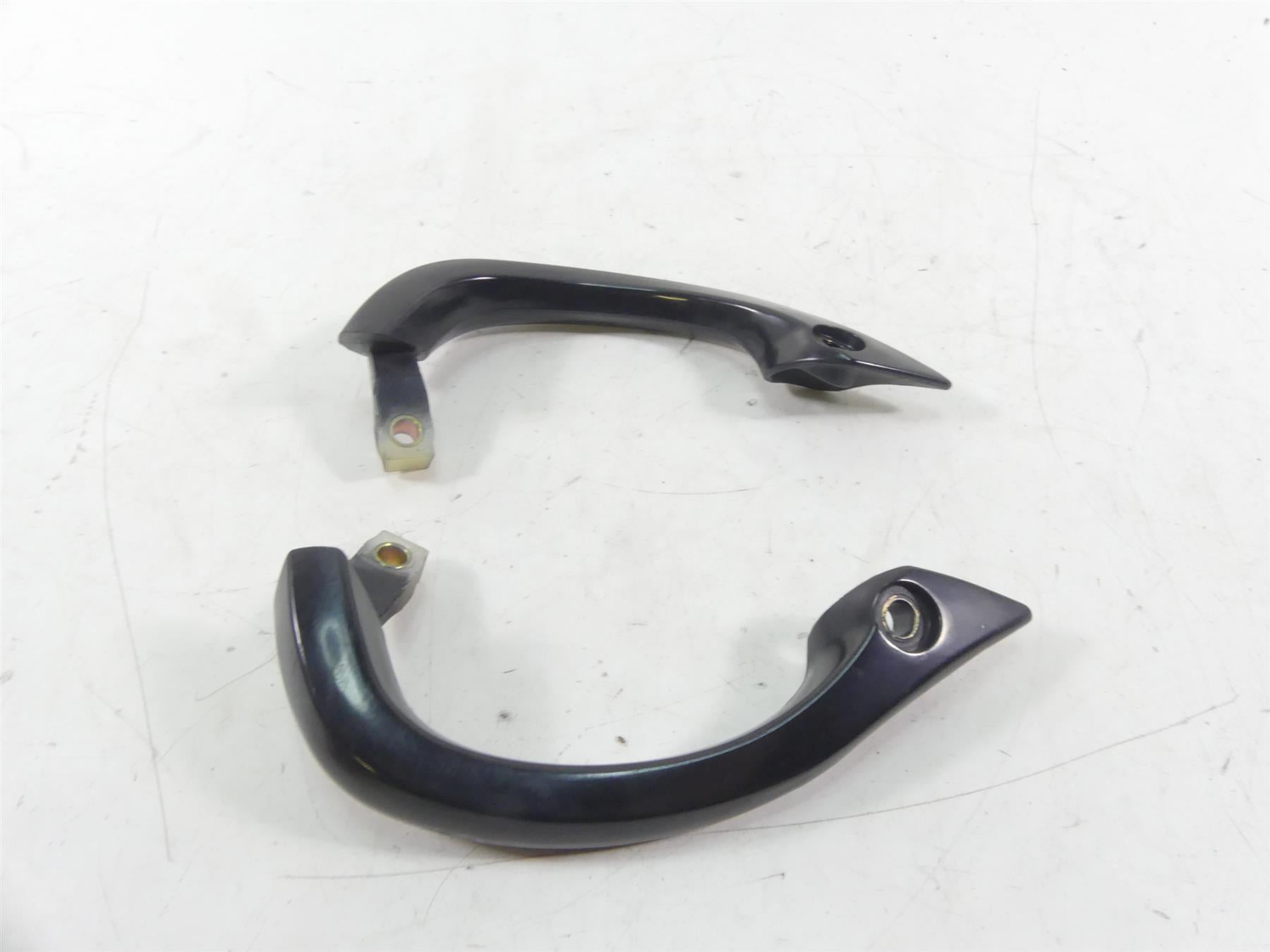 2001 Kawasaki ZX600J2 ZX6R Ninja Rear Passenger Handle Grab Bars 46075-1197-21 {{ shop.shopifyCountryName }} - Mototech271