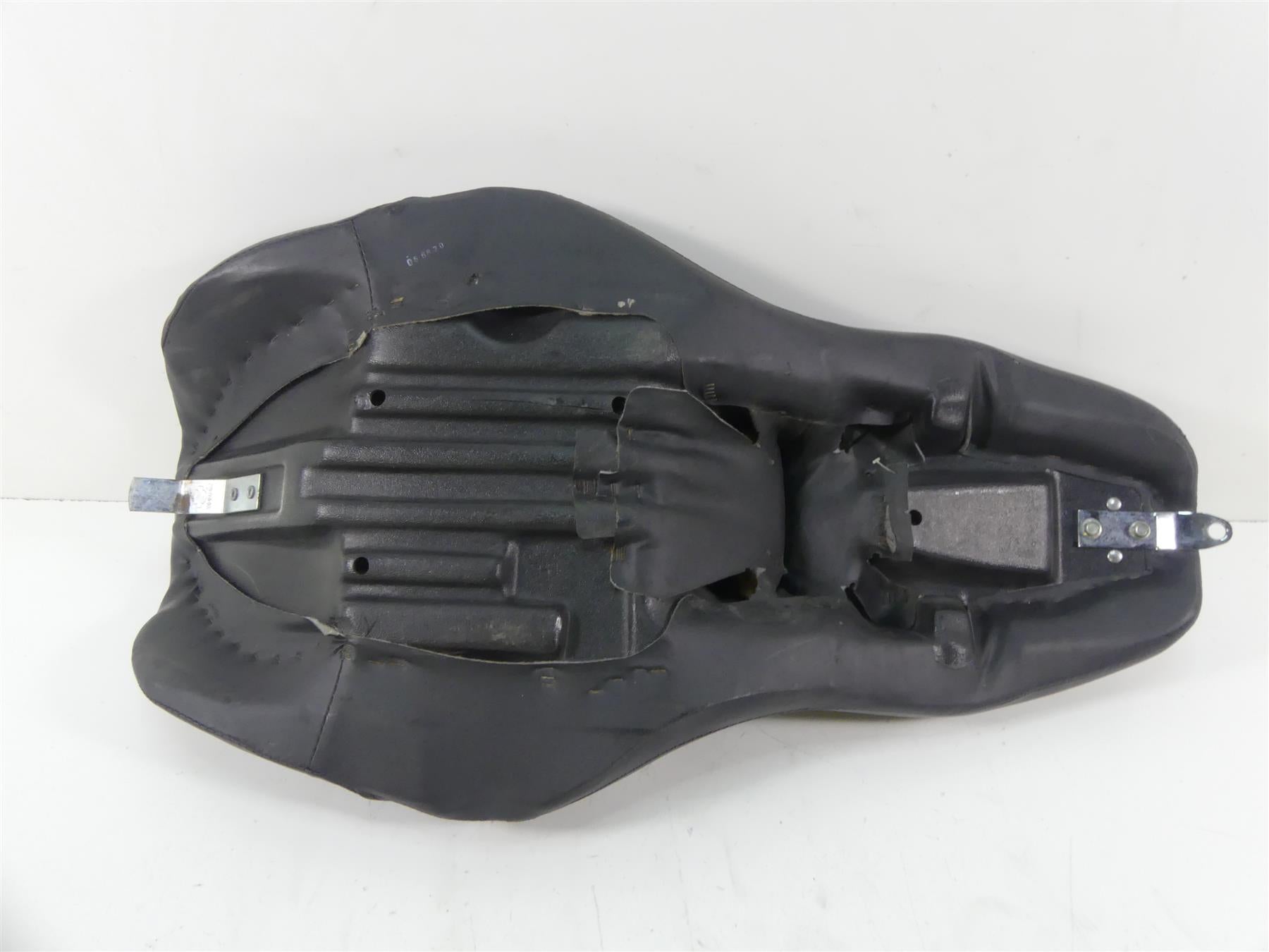 2007 Harley Touring FLHR SE CVO Road King Driver Dual Saddle Seat -Read 52398-07 {{ shop.shopifyCountryName }} - Mototech271
