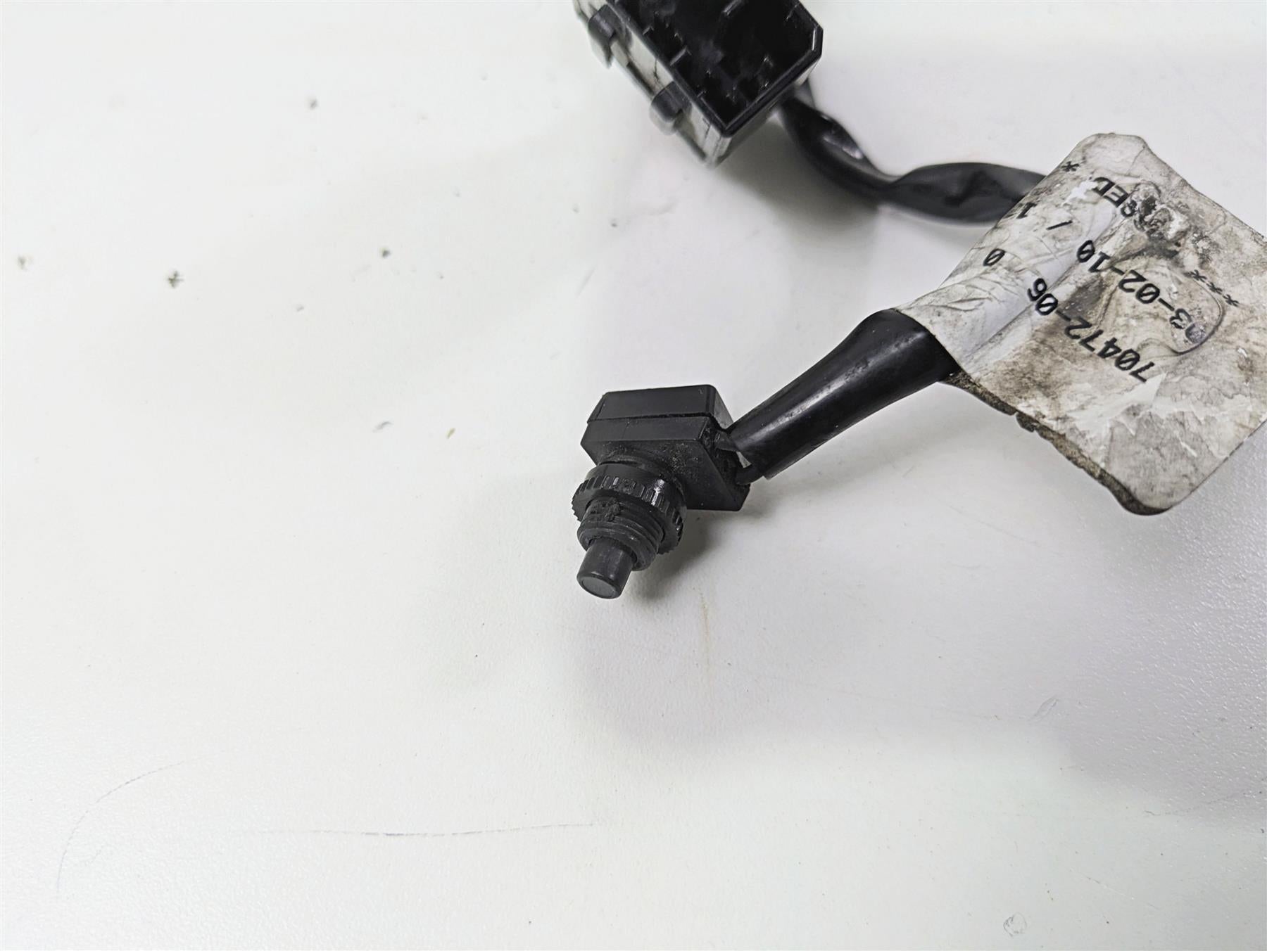 2010 Harley Dyna FXDB Street Bob Speedometer Wiring Harness - No Cut 70472-06 {{ shop.shopifyCountryName }} - Mototech271