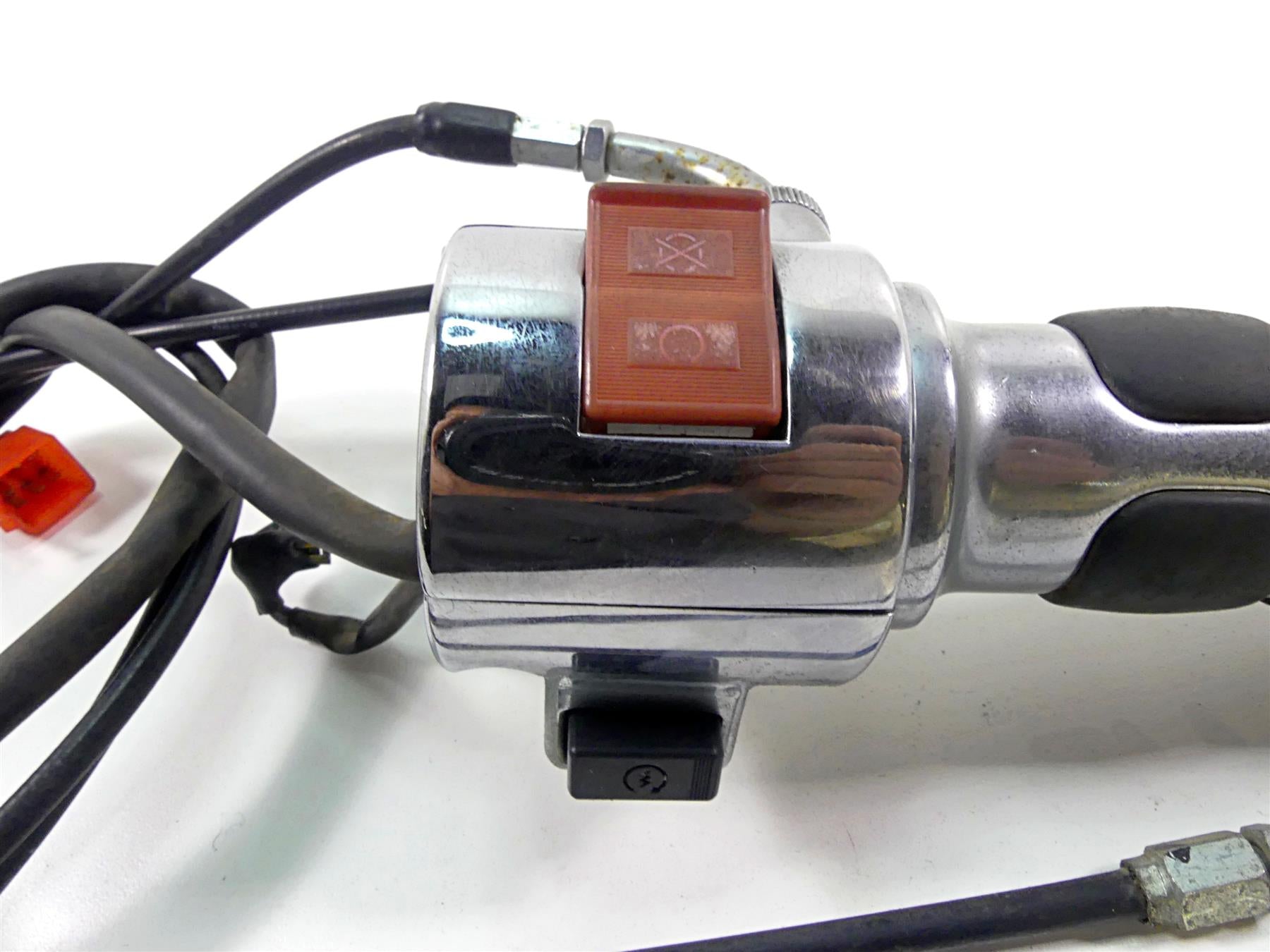 2002 Honda VTX1800 R Right Hand Control Switch Grip 35013-MCH-000 35013-MCH-020 {{ shop.shopifyCountryName }} - Mototech271