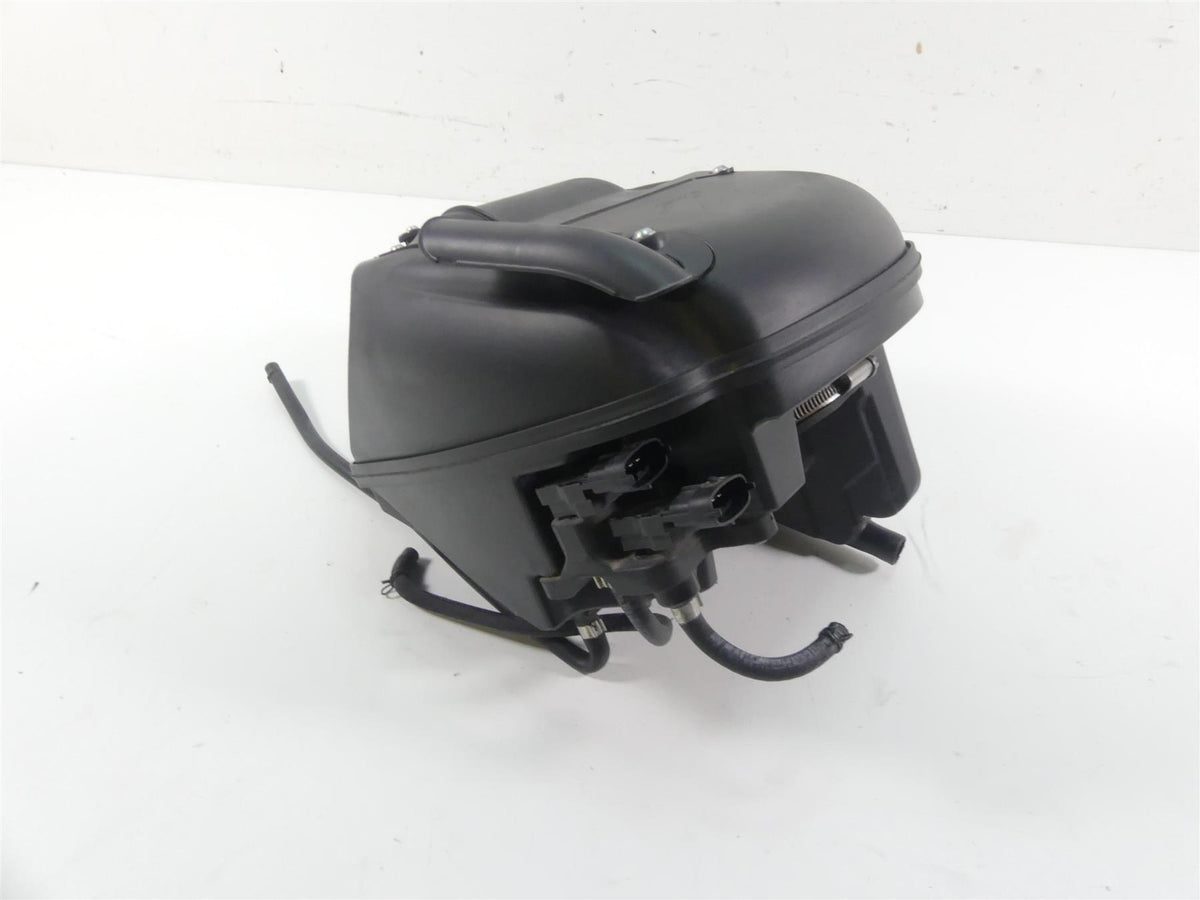 2014 Ducati Hypermotard 821 SP Air Box Cleaner Breather Box Set 44212691B {{ shop.shopifyCountryName }} - Mototech271
