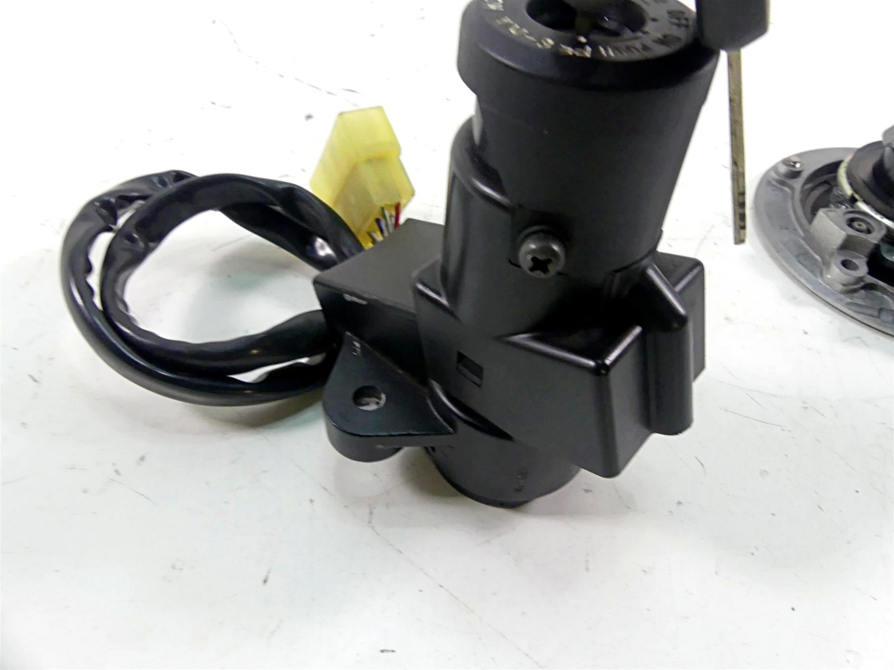 2010 Kawasaki ZX1400 ZX14 R Ninja Ignition Switch Key Lock Set
