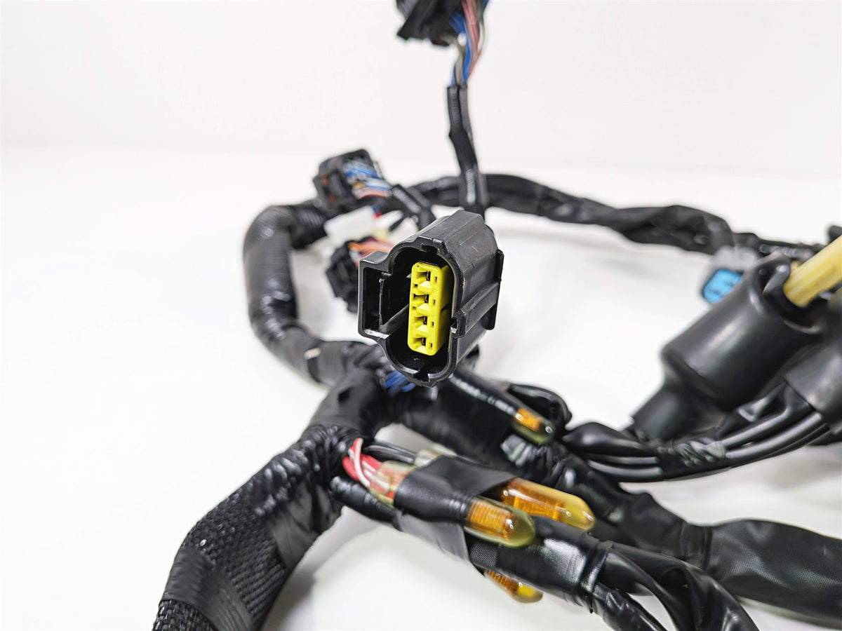 2024 Yamaha YZF R1 RN65 Main Wiring Harness Loom - Read B3L-82590-11-00 {{ shop.shopifyCountryName }} - Mototech271