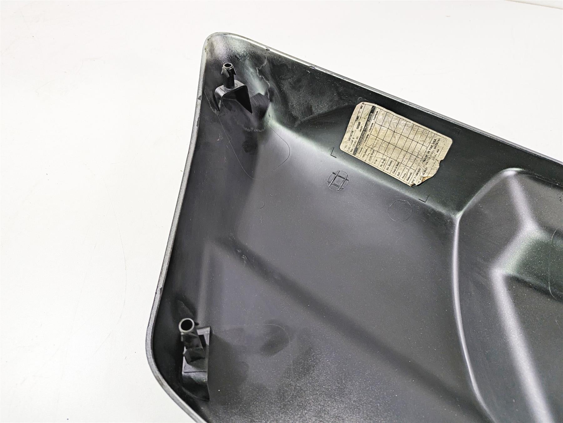 2010 Harley Touring FLHX Street Glide Side Cover Set Silver 66048-09A 66250-09 {{ shop.shopifyCountryName }} - Mototech271