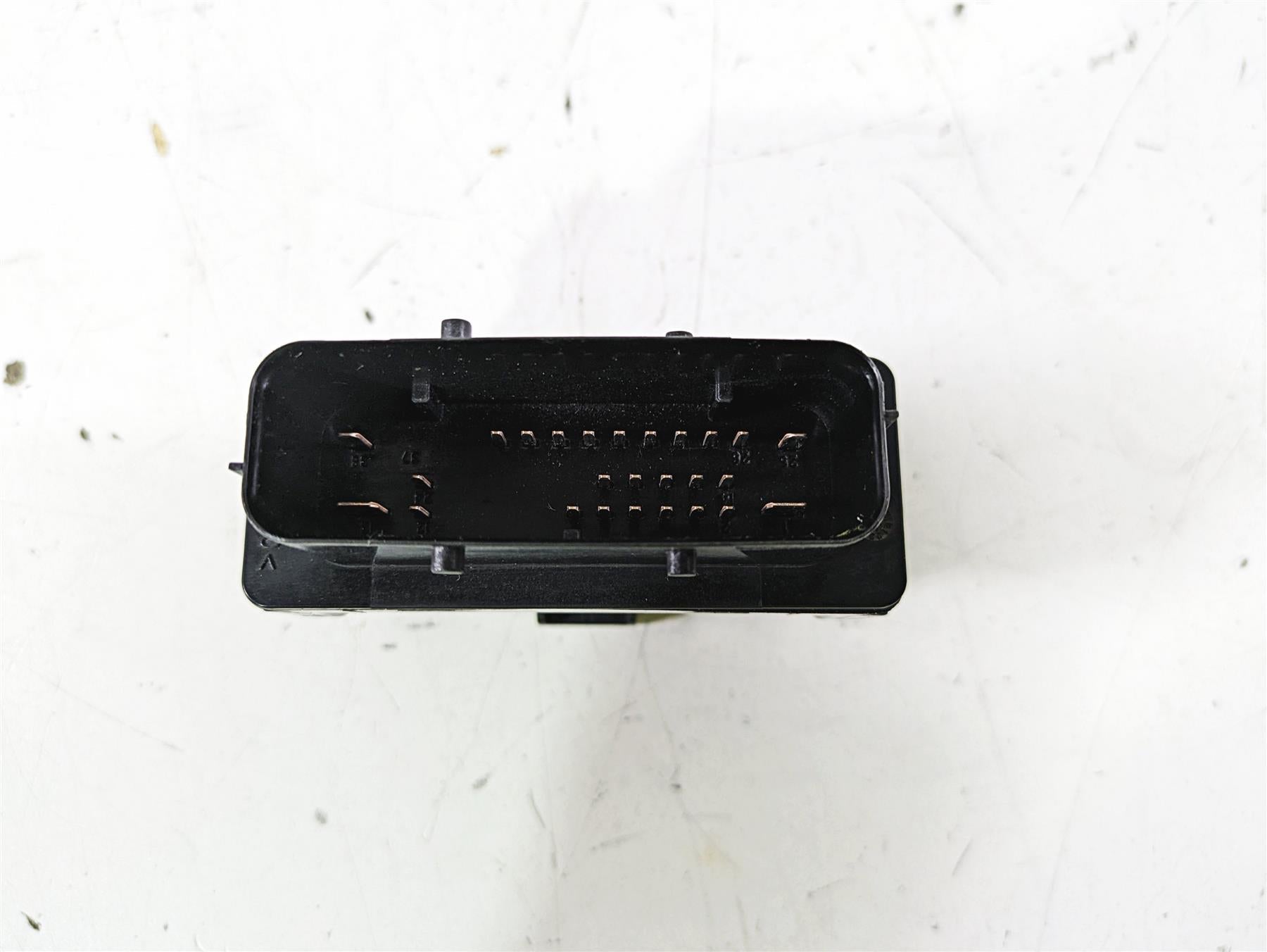 2014 BMW R1200 RT RTW K52 Base Control Module Satellite 61358548753 {{ shop.shopifyCountryName }} - Mototech271