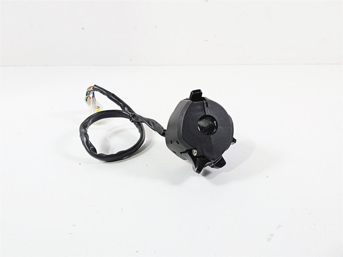 2018 Aprilia RSV4 RR Left Hand Control Switch Awc Cruise Pit Light 2D0002965 {{ shop.shopifyCountryName }} - Mototech271