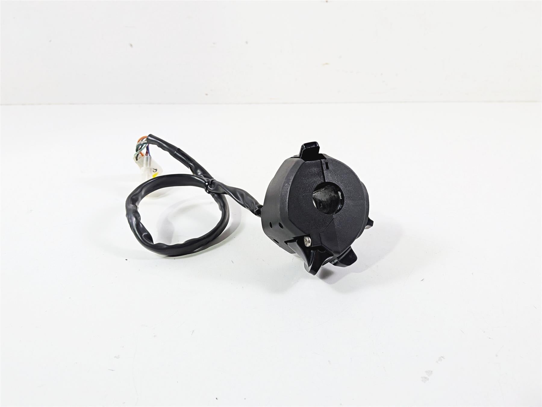 2018 Aprilia RSV4 RR Left Hand Control Switch Awc Cruise Pit Light 2D0002965 {{ shop.shopifyCountryName }} - Mototech271