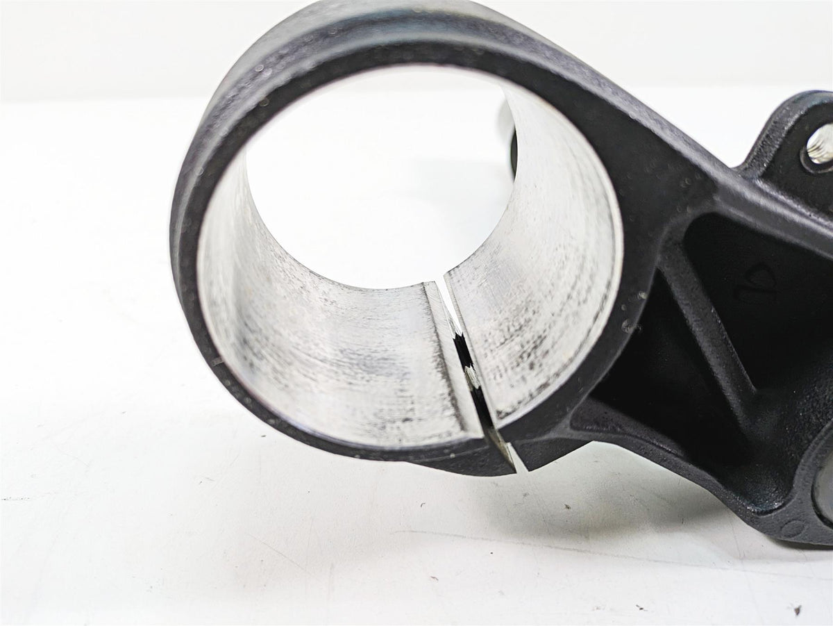 2020 Ducati Hypermotard 950 SP Lower Triple Tree Steering Clamp 34220763AA {{ shop.shopifyCountryName }} - Mototech271