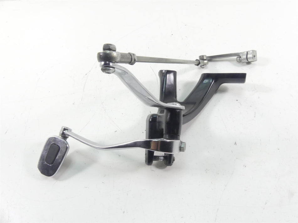 2021 Harley Softail FLSB Sport Glide Left Foot Peg Mount & Shifter Set 33600134 {{ shop.shopifyCountryName }} - Mototech271