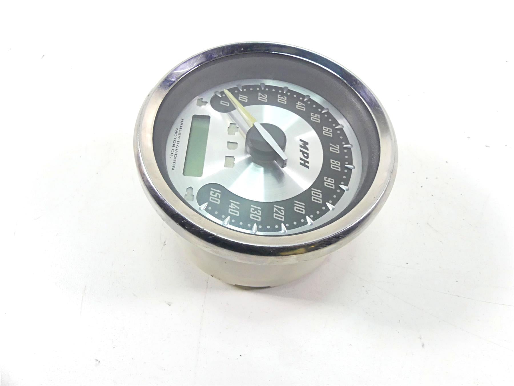 2005 Harley VRSCSE CVO V-Rod Speedometer Instrument Cluster Gauge 32K 67451-05 {{ shop.shopifyCountryName }} - Mototech271