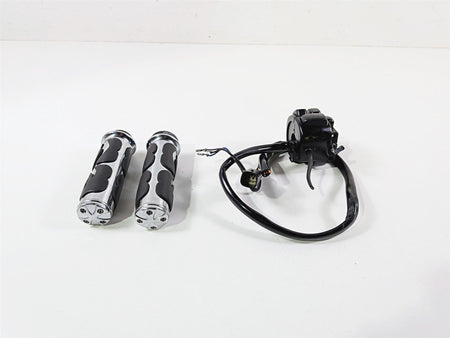 2009 Harley FXCWC Softail Rocker Right Hand Control Switch + Grips 71684-06A {{ shop.shopifyCountryName }} - Mototech271