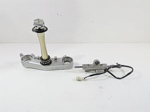 2014 Yamaha YZFR1 R1 RN22 Lower Triple Tree & Steering Damper 14B-23340-00-00