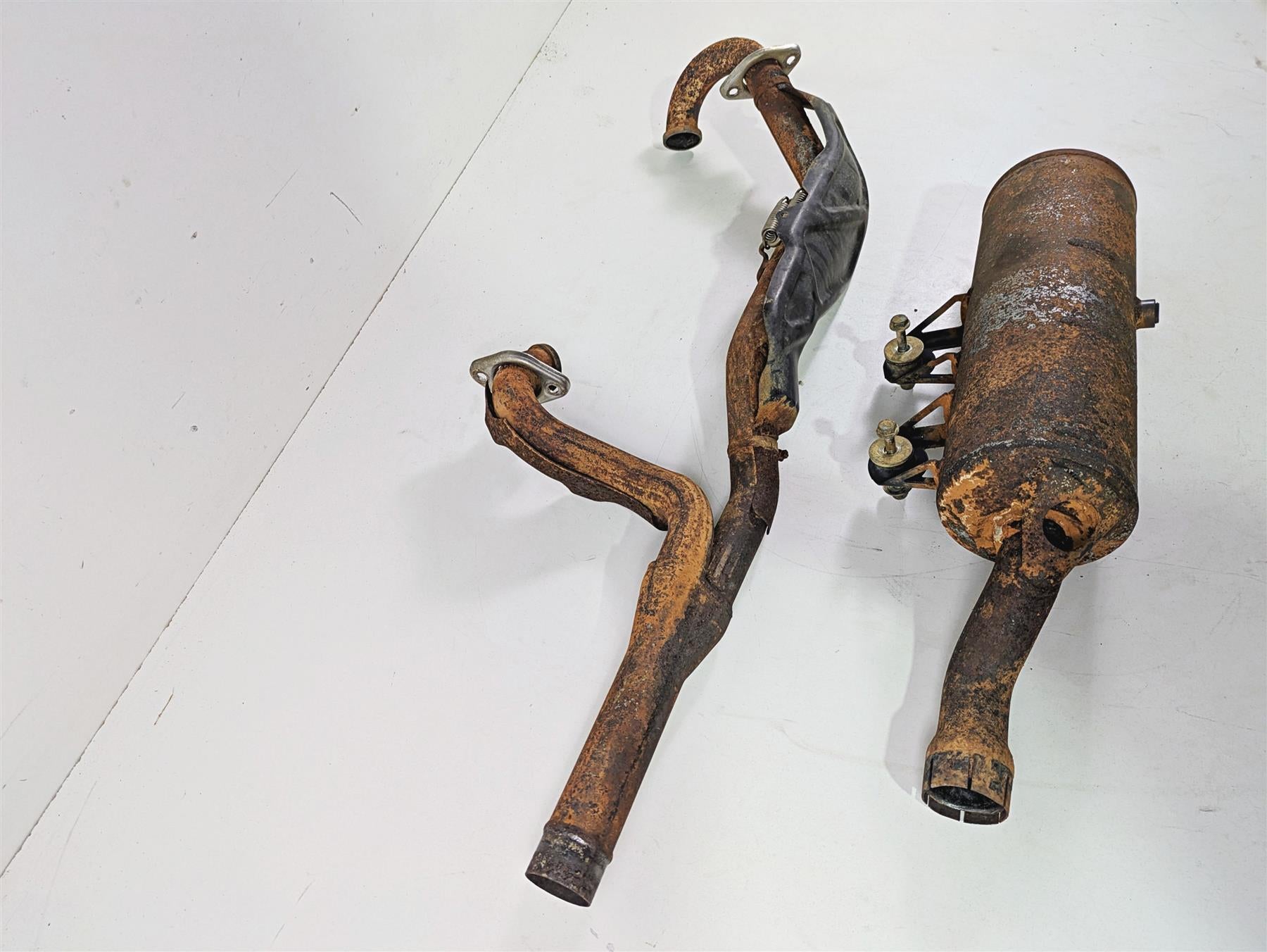 2011 Can-Am Outlander 650 4X4 XT Exhaust Muffler & Header Set 707600530 {{ shop.shopifyCountryName }} - Mototech271
