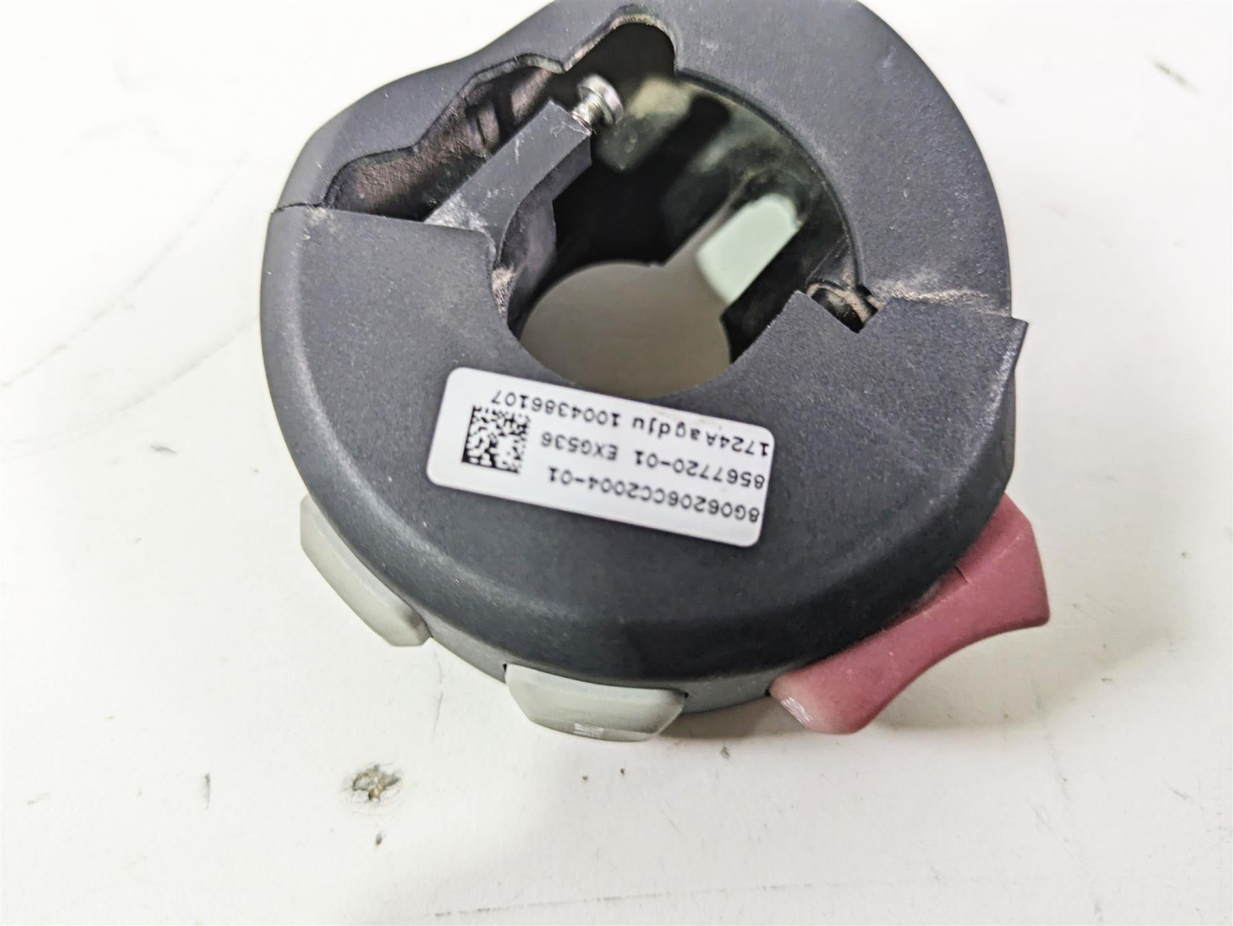 2017 BMW S1000RR K46 Right Hand Control Switch Heated Grips Mode 61318567720 {{ shop.shopifyCountryName }} - Mototech271