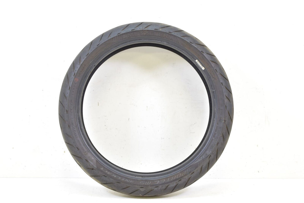 Used Front Tire Metzeler Sportec M5 Interact 110/70-17 DOT1817 2409800 {{ shop.shopifyCountryName }} - Mototech271