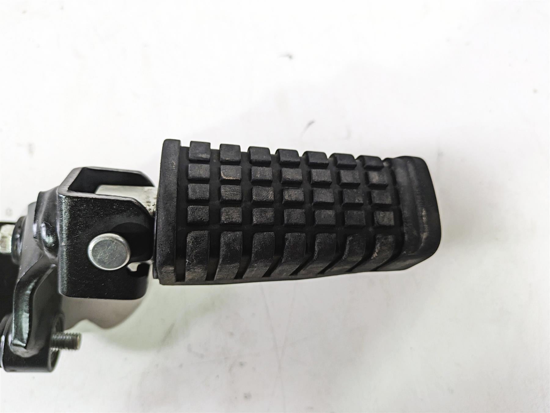 2023 Kawasaki KLR KL 650 Adventure Front Rider Footpeg Rest Set 34035-0004 {{ shop.shopifyCountryName }} - Mototech271