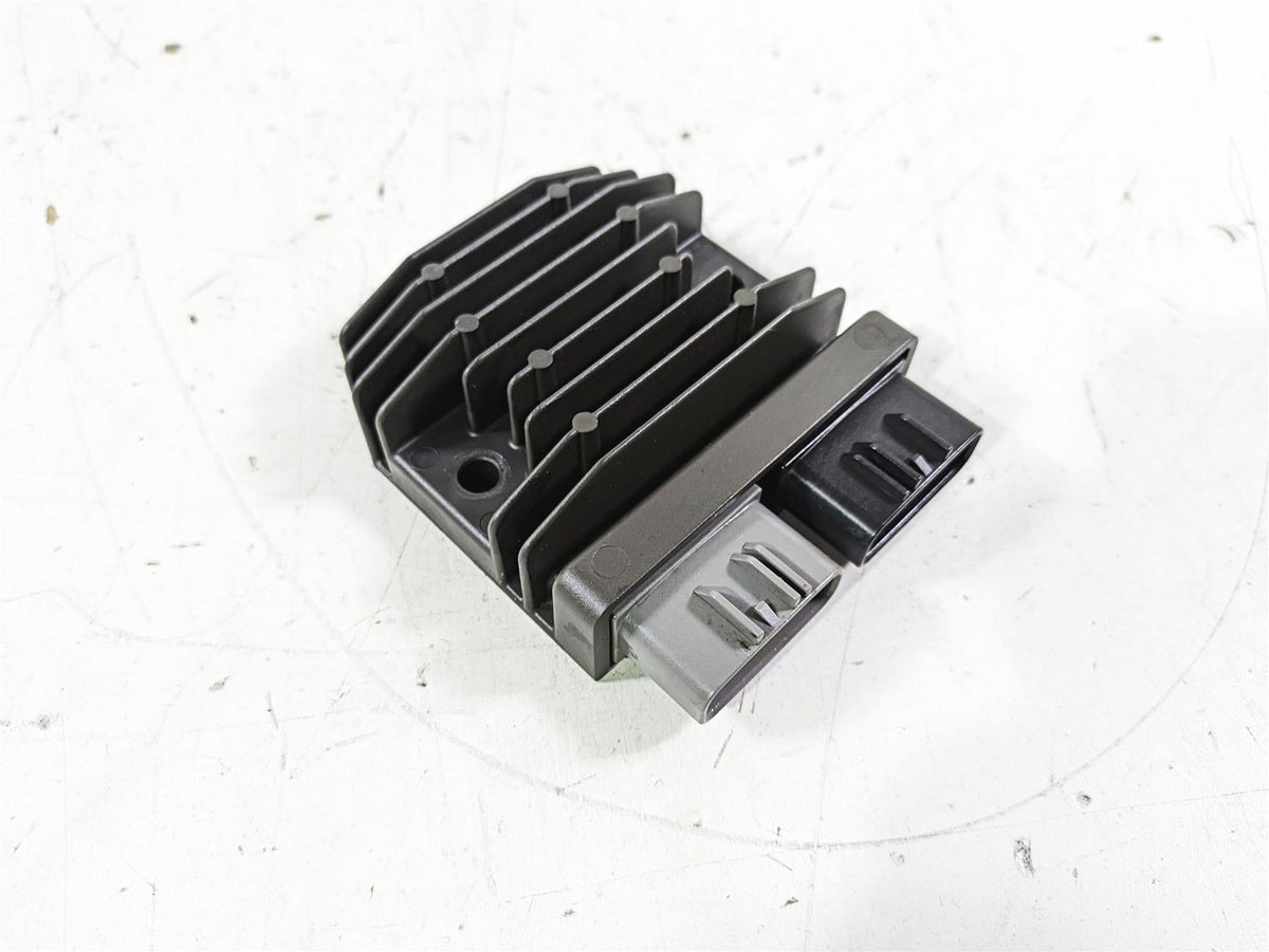 2017 BMW S1000R K47 Rectifier Voltage Regulator FH020CA 12317718422 {{ shop.shopifyCountryName }} - Mototech271