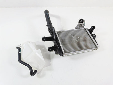2019 BMW R1250GS K50 Left Radiator & Reservoir Set 17118546408 {{ shop.shopifyCountryName }} - Mototech271