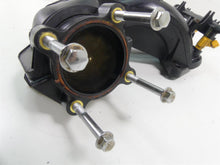 Load image into Gallery viewer, 2016 Yamaha Waverunner VX 1050 Deluxe Intake Manifold &amp; Injectors 6EY-13641-00
