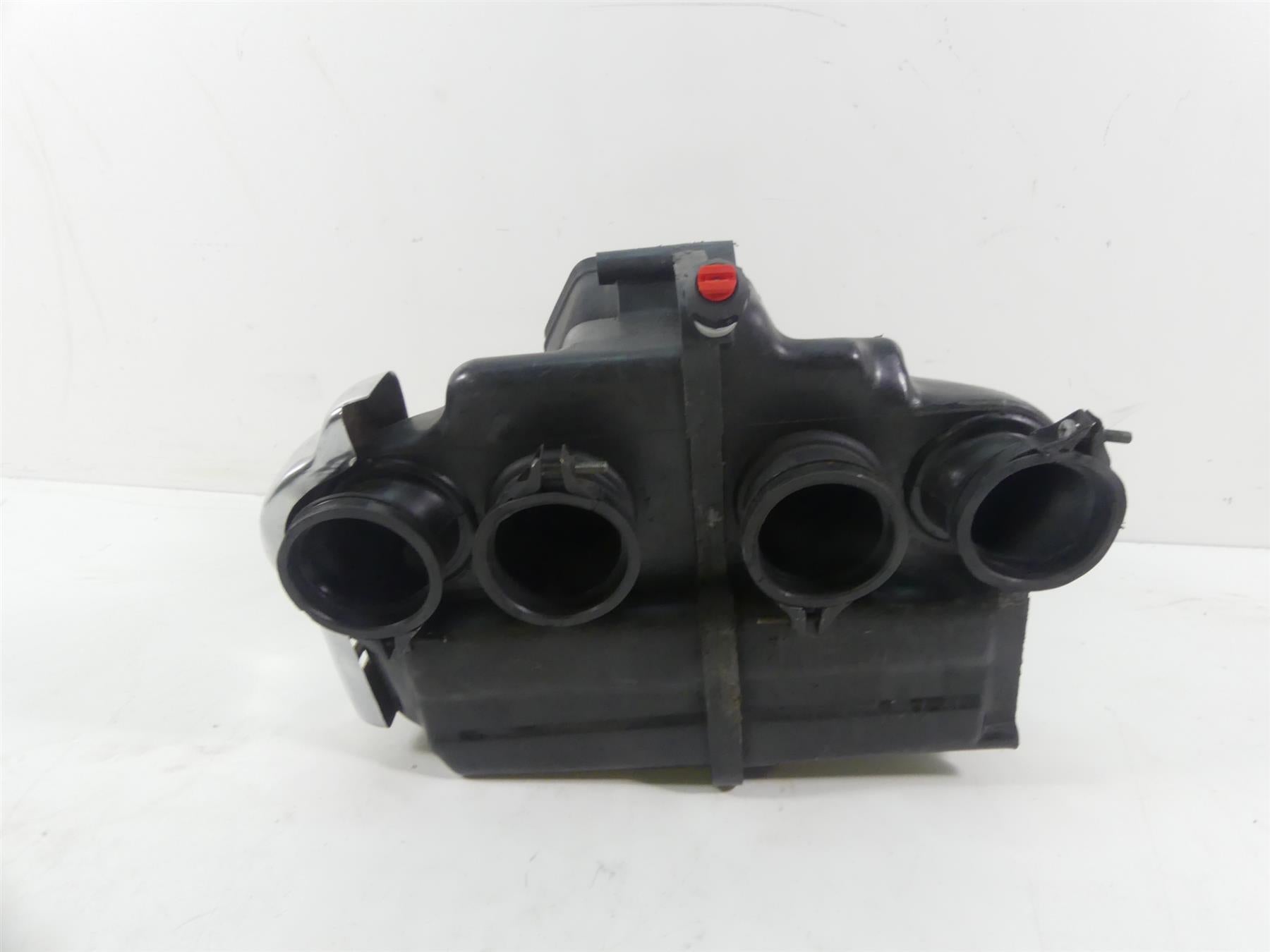 1980 Honda CB750C Custom Air Box Cleaner Breather 17213-425-010 17213-425-020 | Mototech271
