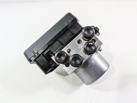 2015 Ducati Diavel Dark Abs Brake Pump Module 54240491A-Mototech271