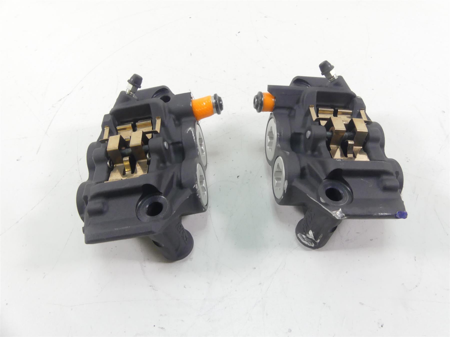 2022 Yamaha MT09 FZ09 Advics Front Brake Caliper Set -Read 1RC-2580T-00-00 {{ shop.shopifyCountryName }} - Mototech271