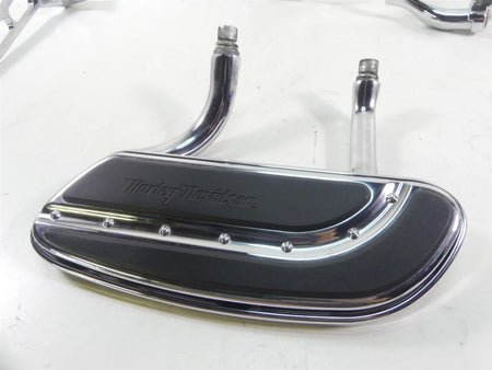 2007 Harley FLHTCU SE CVO Electra Glide Floorboard Shifter Brake Set 50688-04 {{ shop.shopifyCountryName }} - Mototech271