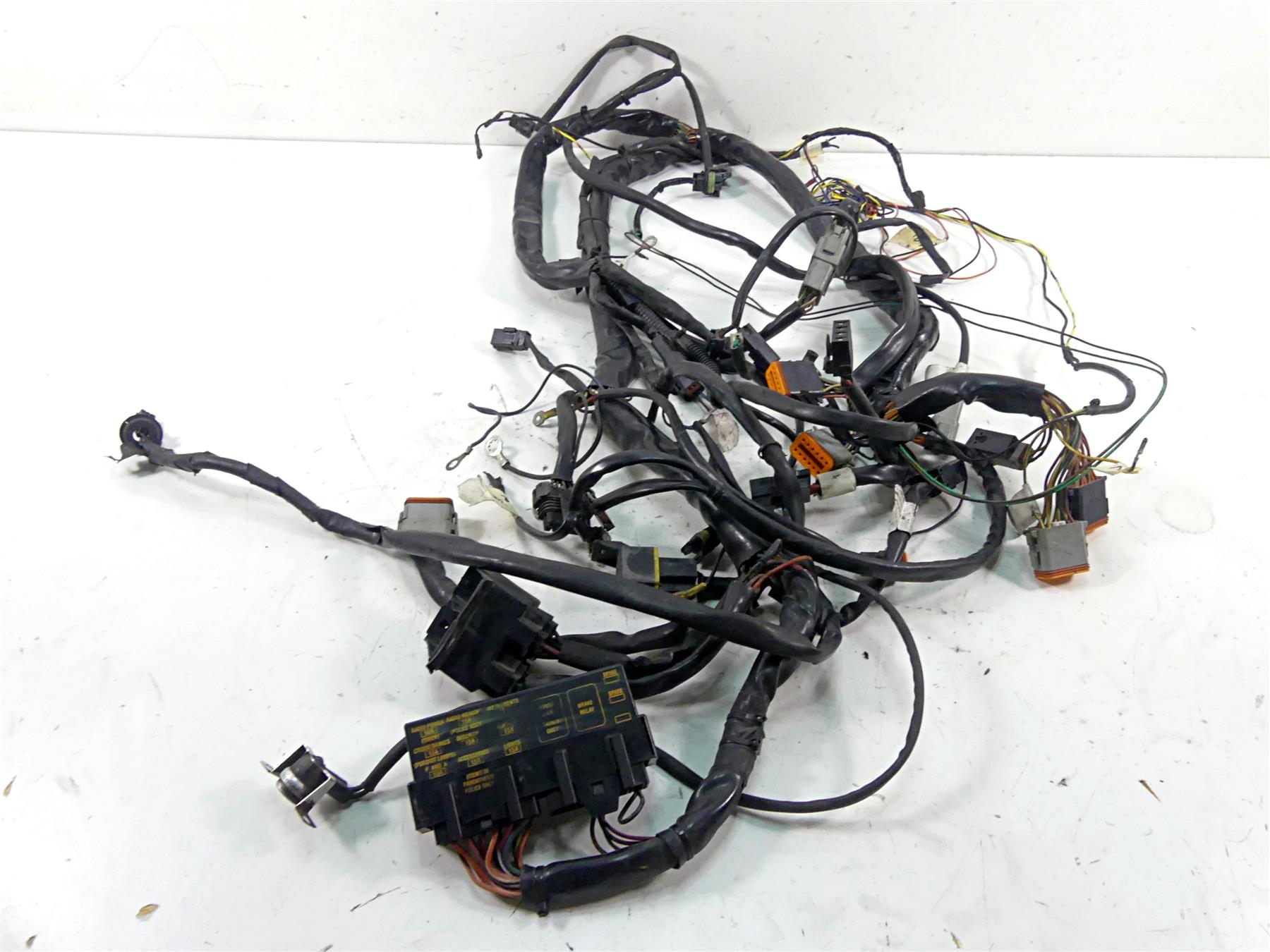 2002 Harley Touring FLHTC Electra Glide Main Wiring Harness -For Parts 70985-02 {{ shop.shopifyCountryName }} - Mototech271