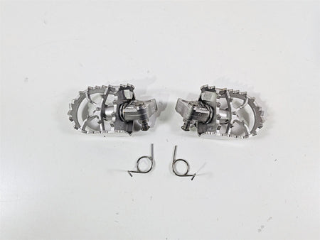 2016 BMW R1200 GS K50 Arashi Rider Foot Peg Footpeg Set AF076 {{ shop.shopifyCountryName }} - Mototech271