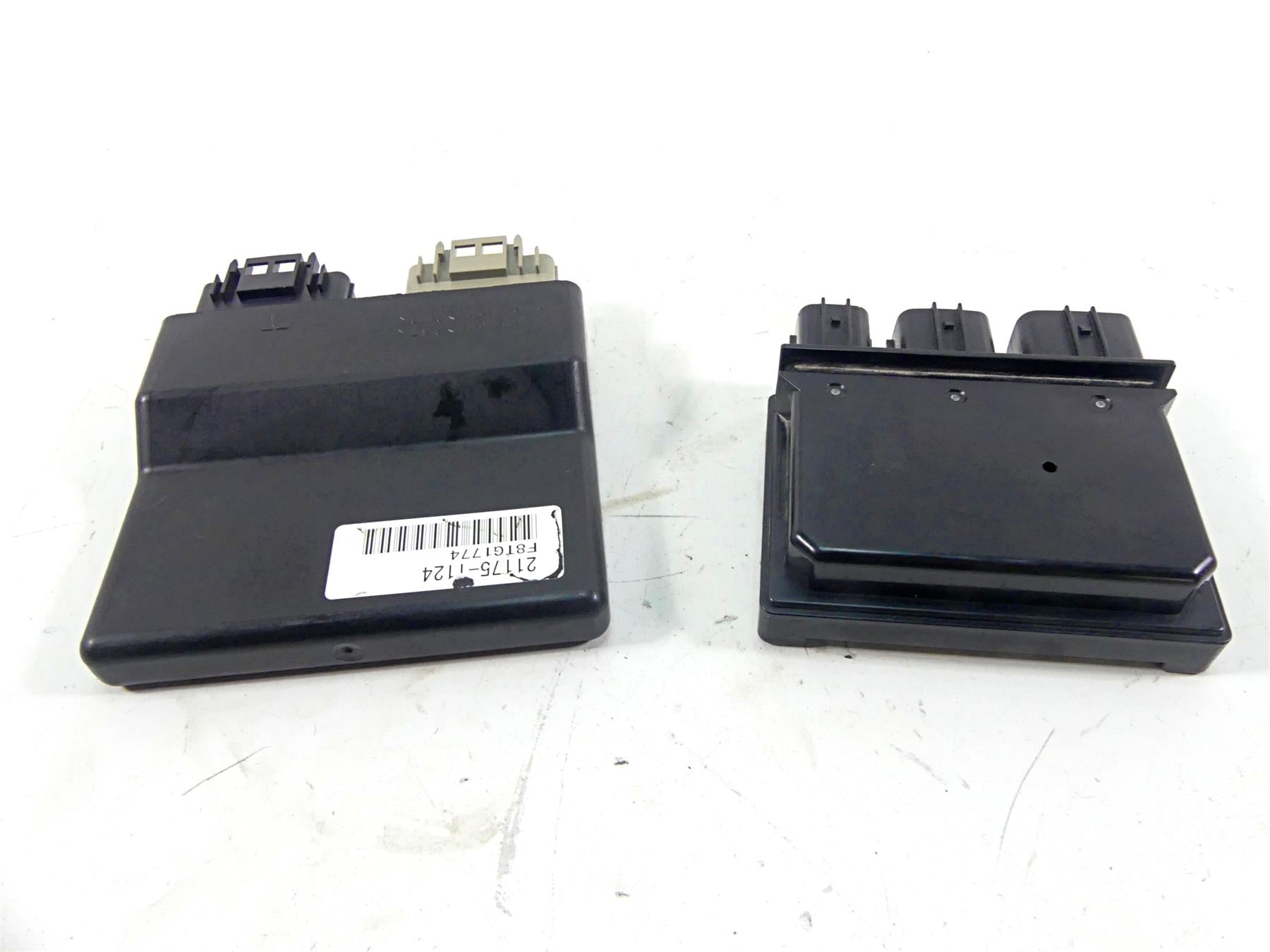 2017 Kawasaki ZX1400 ZX14R Ninja Cdi Ecu Ecm Control + Junction Box 21175-1124 {{ shop.shopifyCountryName }} - Mototech271