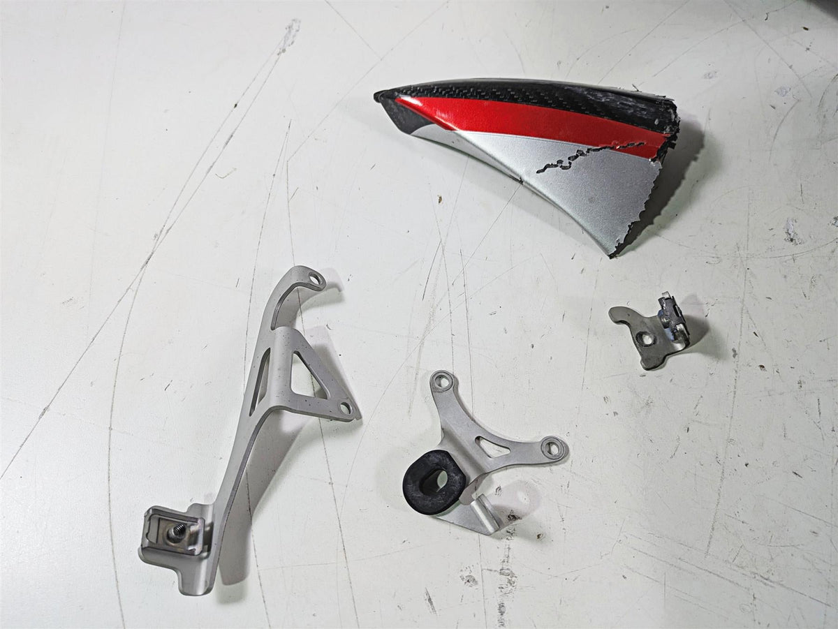 2020 Triumph Daytona 765 Moto2 Left Side Carbon Cover Fairing -Broken T2309797 {{ shop.shopifyCountryName }} - Mototech271