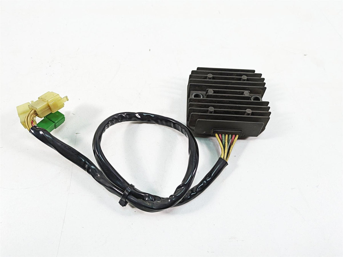 2006 Honda VT1100 C2 Shadow Rectifier Voltage Regulator 31600-MCK-A51 SH541KC {{ shop.shopifyCountryName }} - Mototech271