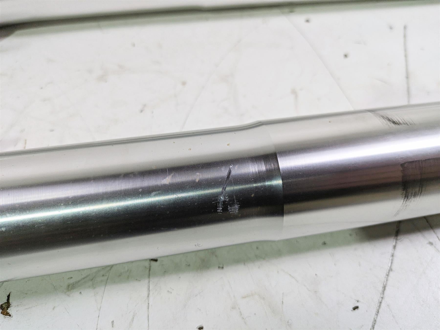 2004 Victory Kingpin Straight Front Fork Leg Damper Set 2202682 2202683 {{ shop.shopifyCountryName }} - Mototech271