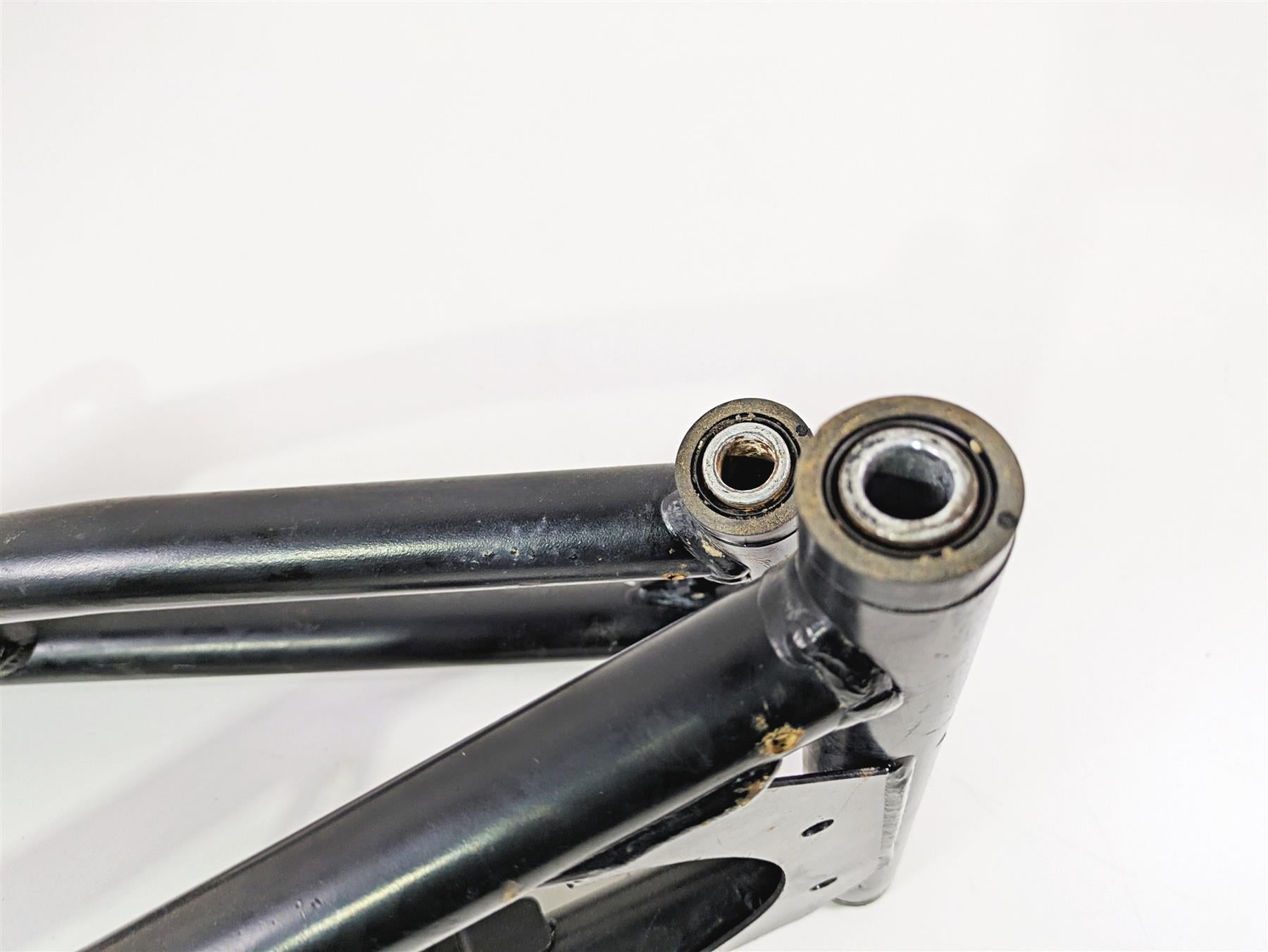 2021 CFMoto Zforce 950 Sport Front Left Knee Assembly Control Arms 5BYA-050701 {{ shop.shopifyCountryName }} - Mototech271